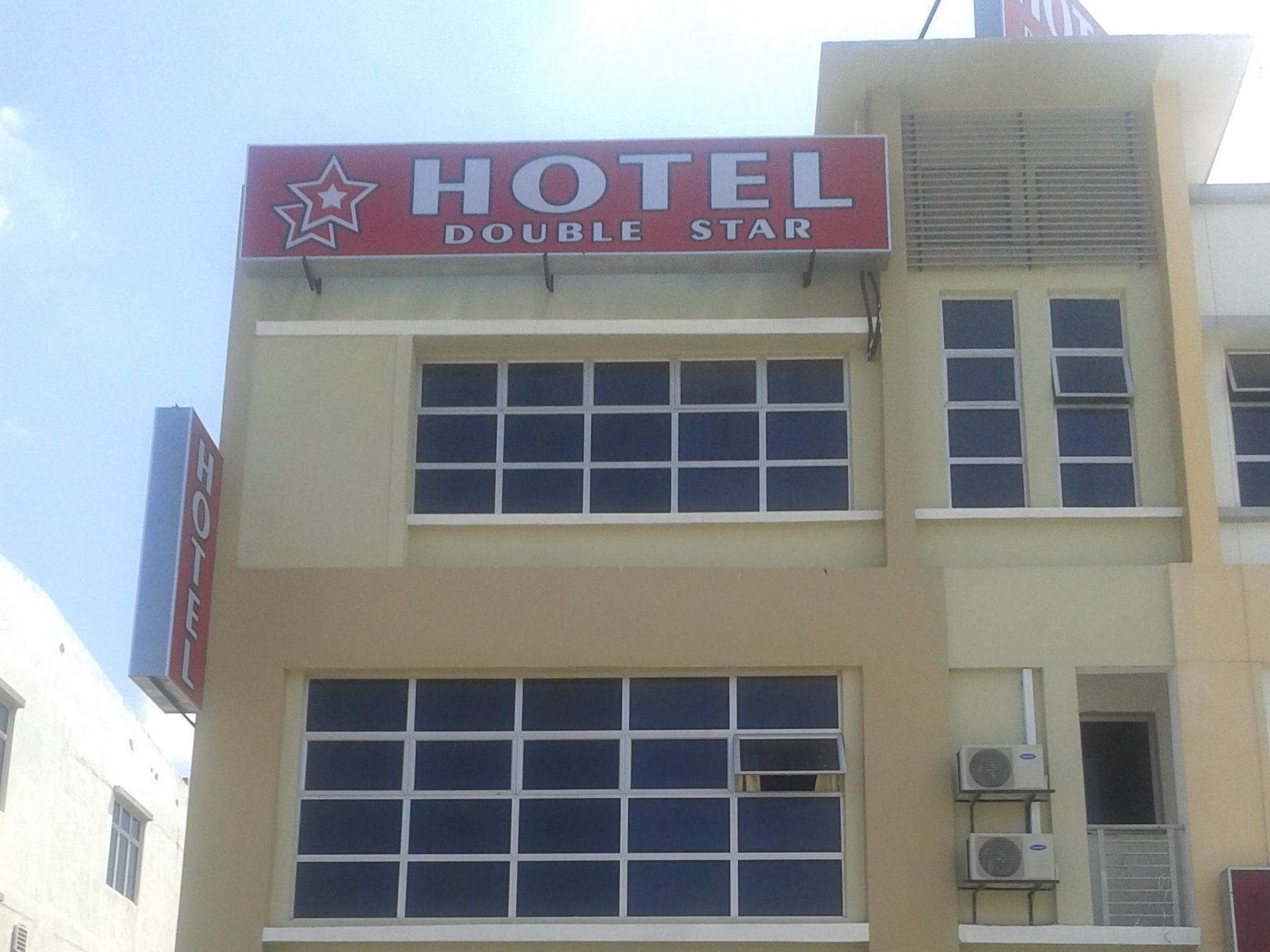 Hotel Double Star Klang Exterior photo