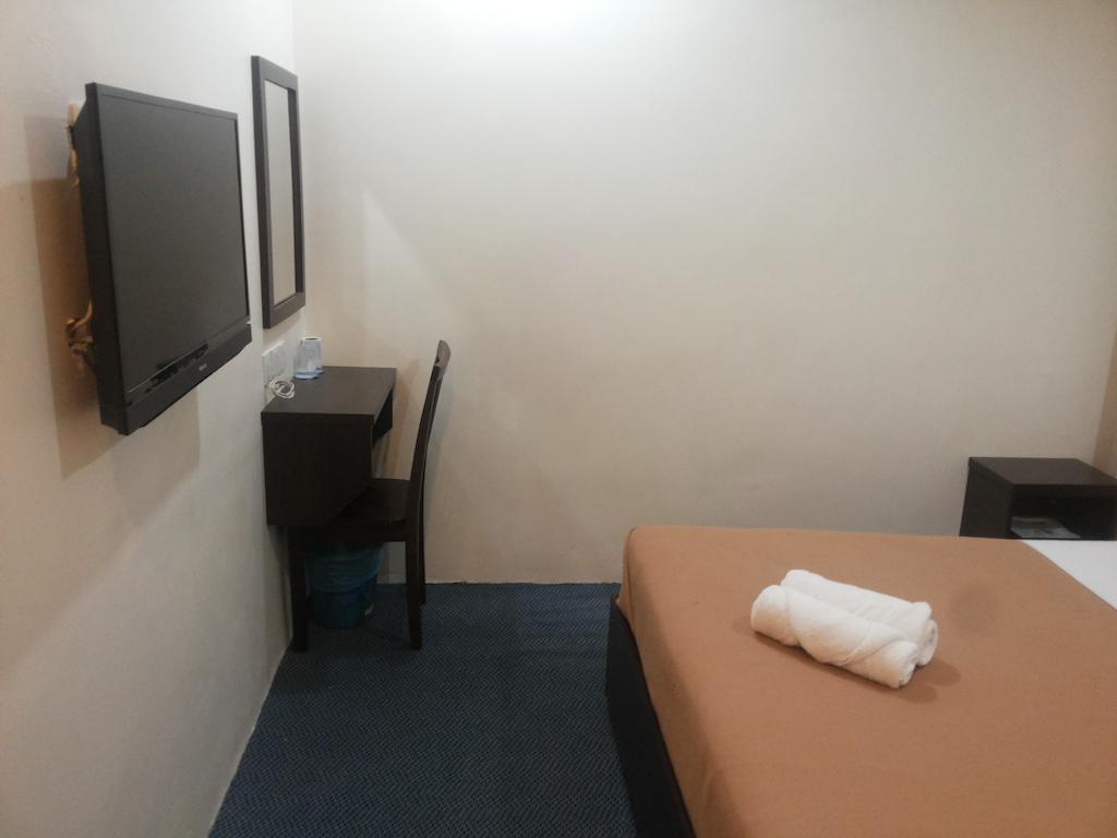 Hotel Double Star Klang Room photo