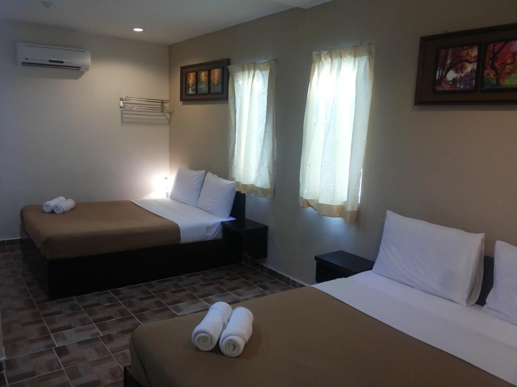 Hotel Double Star Klang Room photo