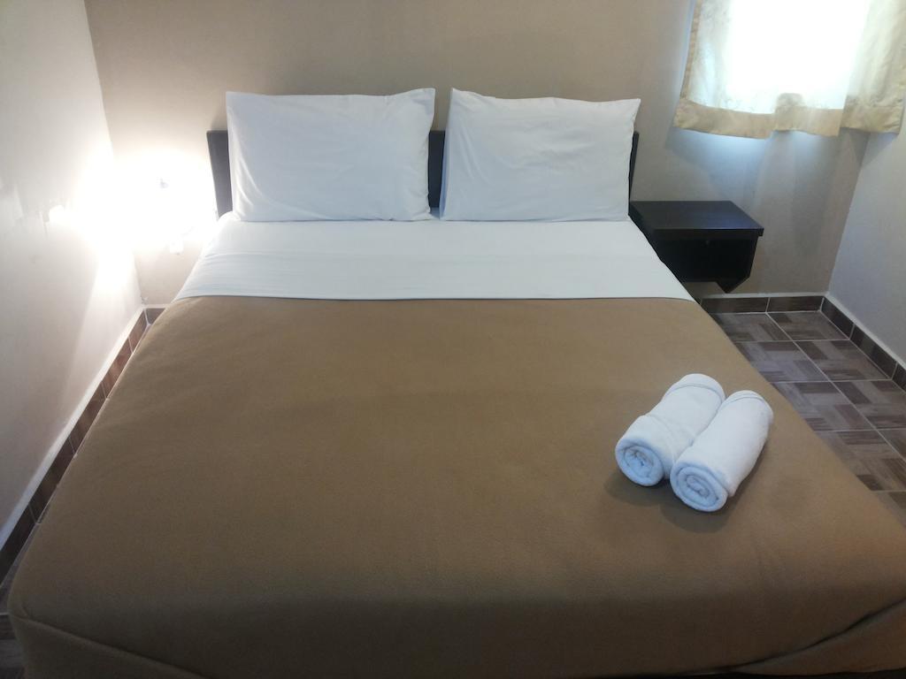 Hotel Double Star Klang Room photo