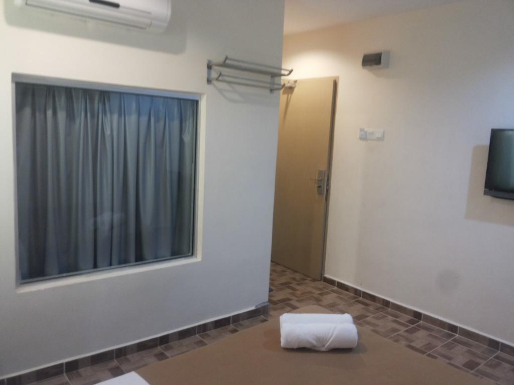 Hotel Double Star Klang Room photo