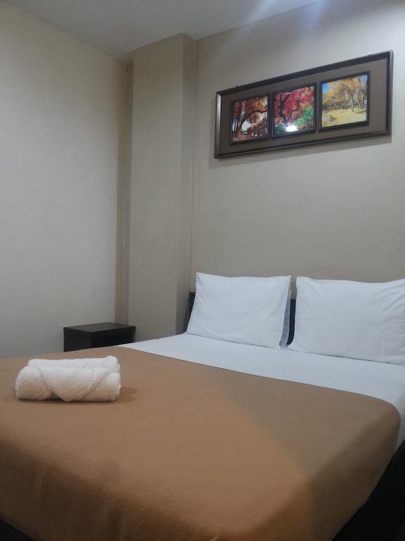 Hotel Double Star Klang Room photo